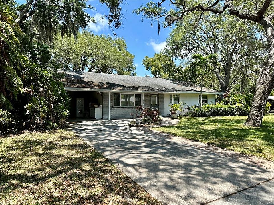 1st image of 2555 Hillview St