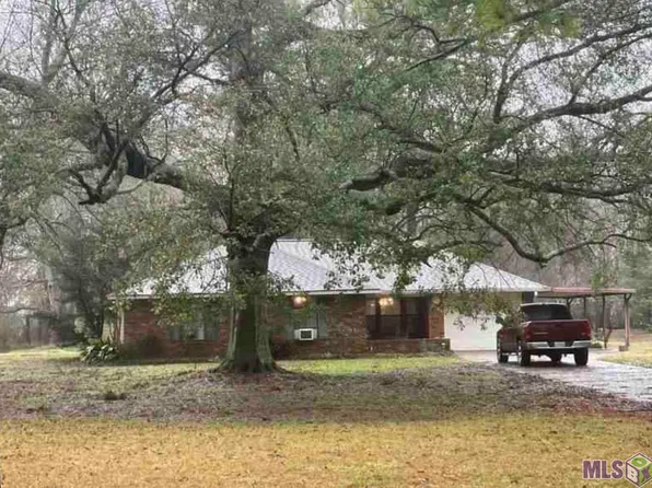 11826 E Subdivision Rd, Port Allen, LA 70767