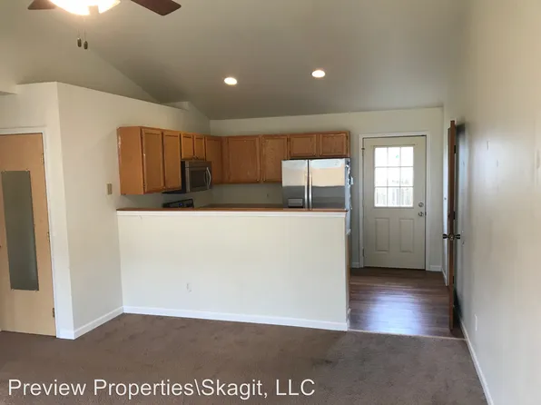 1007 Peterson Rd, Burlington, WA 98233