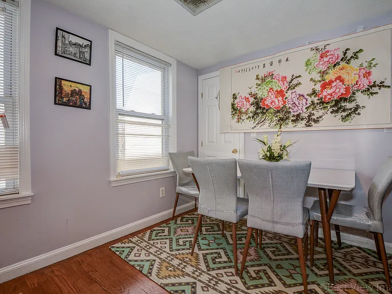 272 D St #2 — Photo 4