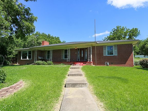 2nd image of 414 Southwest Blvd