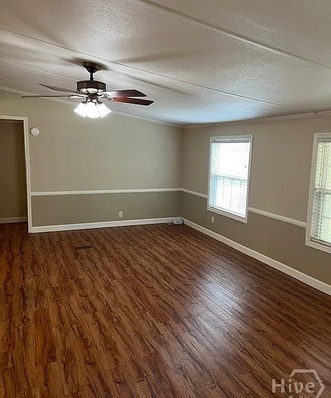 239 Martin Rd — Photo 6
