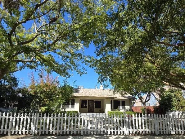 921 E Terrace Ave #A, Fresno, CA 93704