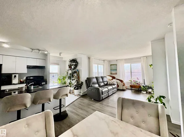 18126 77th St NW #423, Edmonton, AB T5Z 0N7