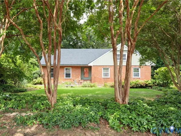 8211 Rambler Dr, Henrico, VA 23228