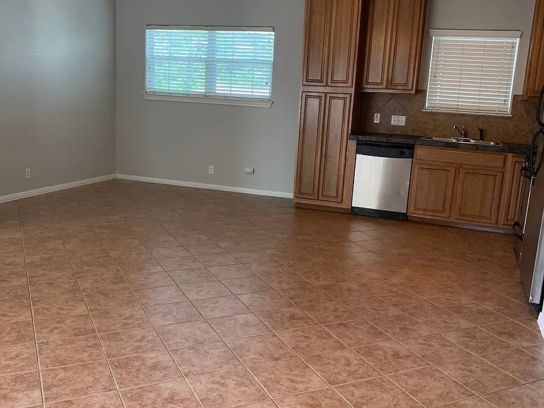 5304 Evans Ave #B — Photo 3