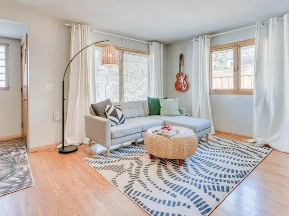 4913 Sheridan Ave S, Minneapolis, MN 55410