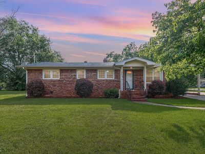 2141 Biltmore Dr, Fayetteville, NC, 28304