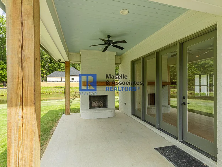 412 Dover Ln — Photo 80