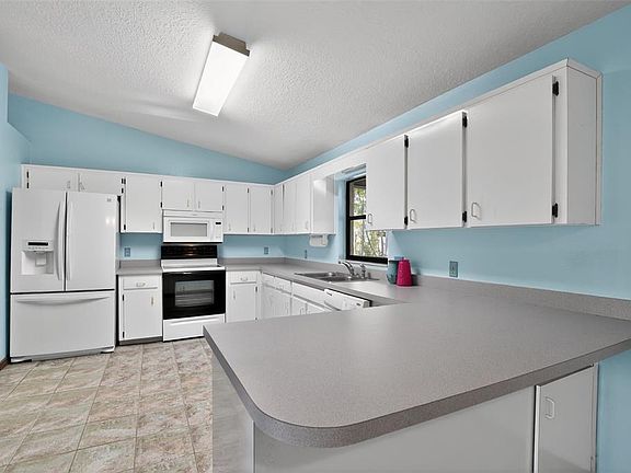 4th image of 9745 SW 30th Ter