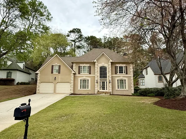 845 Stonehaven Ln, Alpharetta, GA 30005