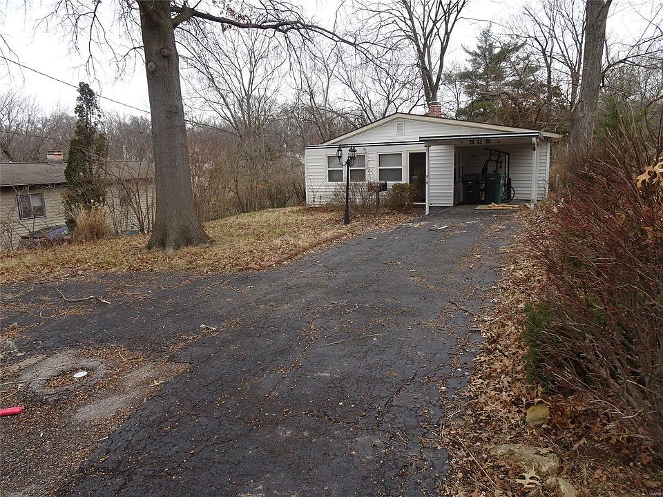 1st image of 808 Arminda Ave