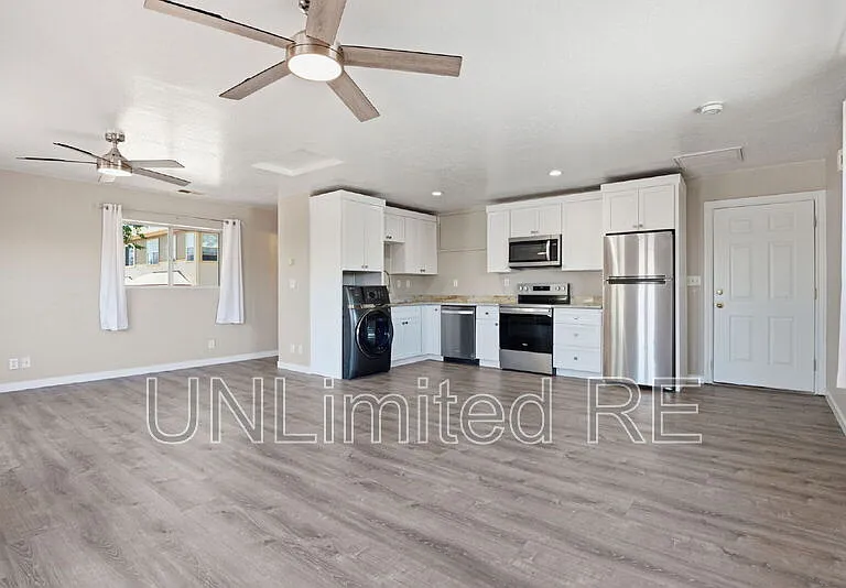 1456 E Russ Way #2 — Photo 9