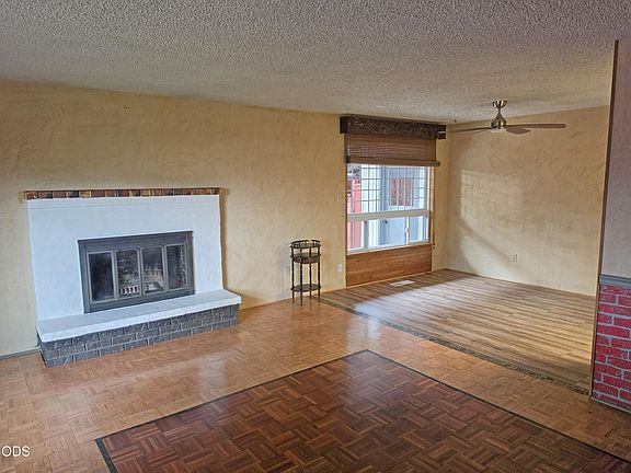 3rd image of 1874 Marys Way