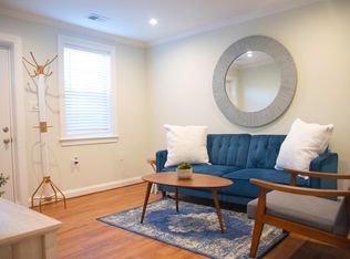 608 4th Pl SW #B, Washington, DC 20024