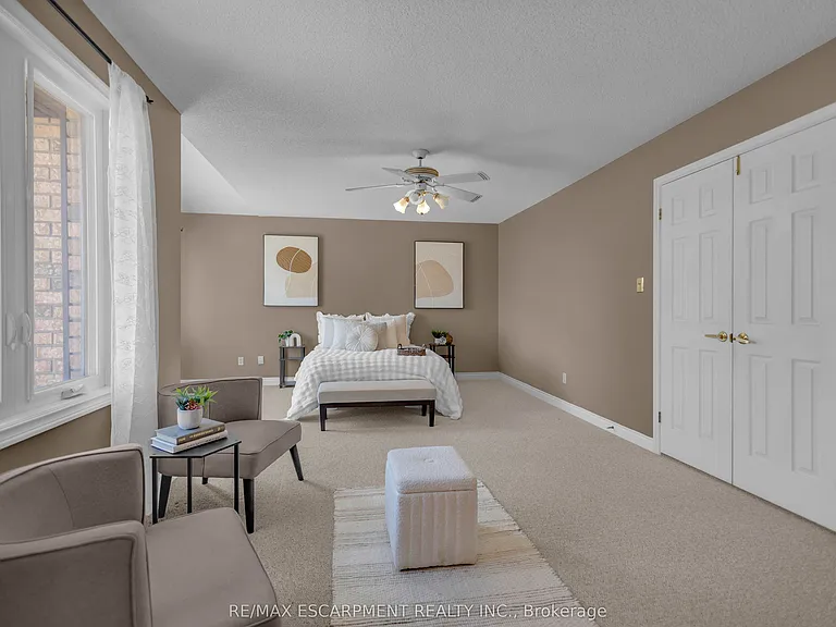 489 Acadia Dr — Photo 22