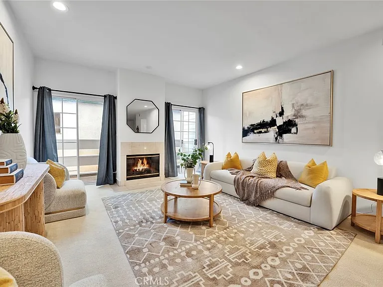 1800 Butler Ave #104 — Photo 5