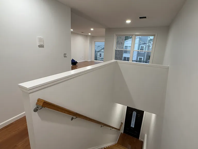 499 S 18th St #B — Photo 2