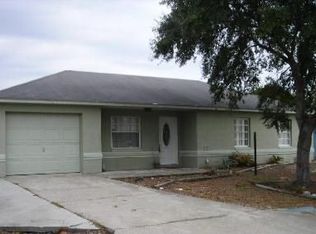 5702 Lagustrum Ln, Polk City, FL 33868