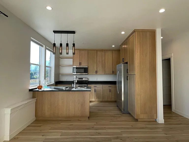 245 W Valley View Rd #1-8 — Photo 20