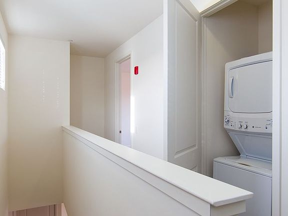 2nd image of 2200 Emily St #2178-202