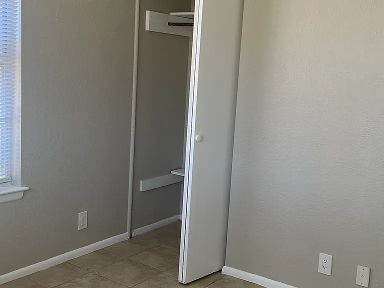 7911 Riata Ave — Photo 24