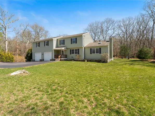 87 Old Coach Rd, Charlestown, RI 02813