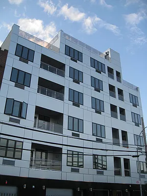 Rented by Promise Realty LLC | media 9