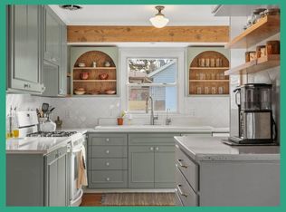 4617 School Road, Madison, WI 53704