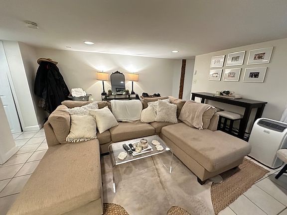 4th image of 17 Greenough Ln #3