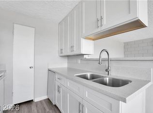 239 W Cleveland Ave APT 5, Las Vegas, NV 89102