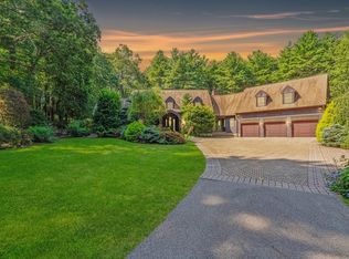 5-5A Valley Rd, Dover, MA 02030
