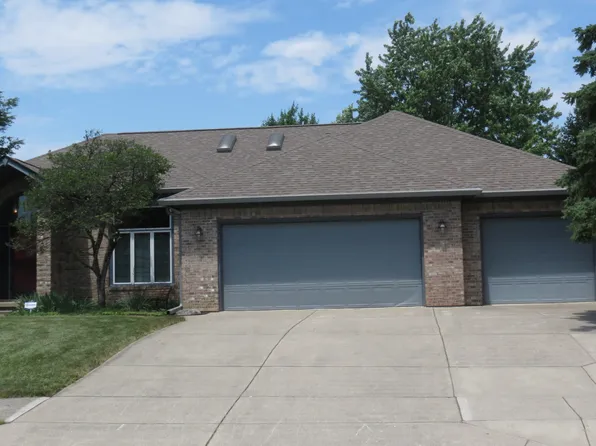 1136 N Manchester Dr, Greenfield, IN 46140