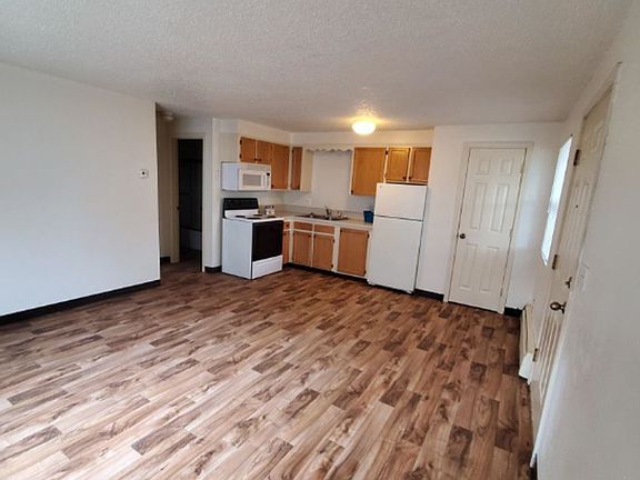 4th image of 2522 Simpson St SE #2546