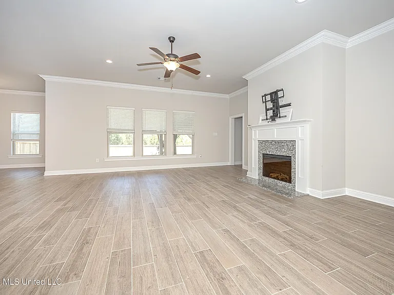 6995 Osprey Dr — Photo 10