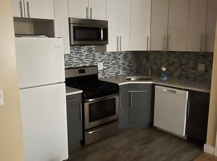 4 S Pinehurst Ave APT 2D, New York, NY 10033