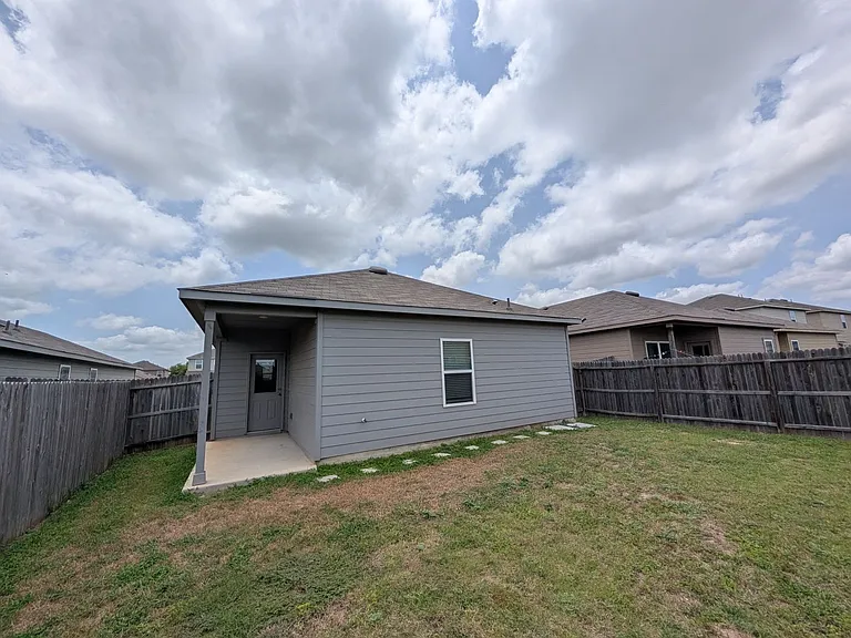 1137 Gracie Way — Photo 20