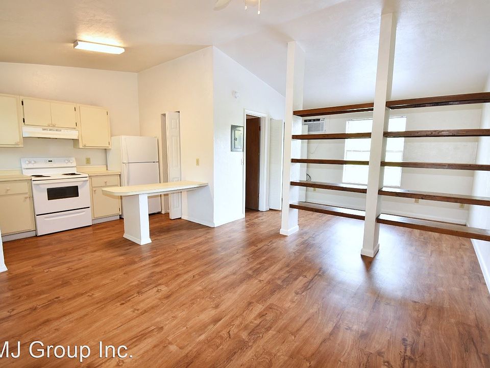 1st image of 2331 NW 64th Pl #3552807