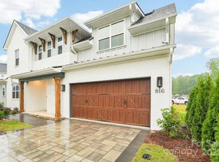 816 Terra Dr, Tega Cay, SC 29708