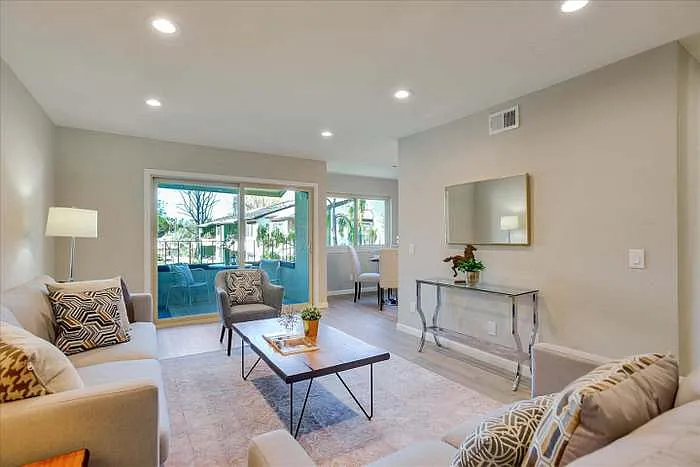 777 San Antonio Rd — Photo 9