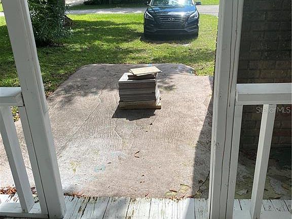 4th image of 58 Magnolia Dr #1