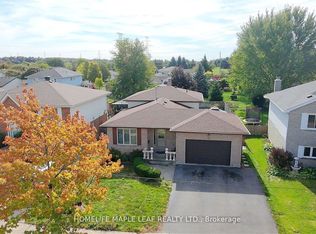 42 Newbury Dr, Kitchener, ON N2N 2X6