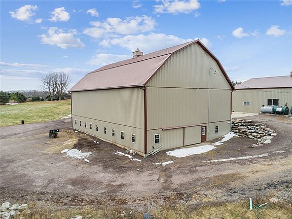 5th image of 494 Harvest Dr