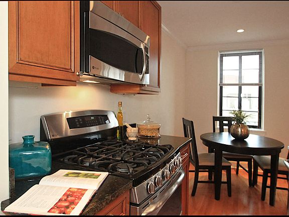 5th image of 60 Brattle St #204D