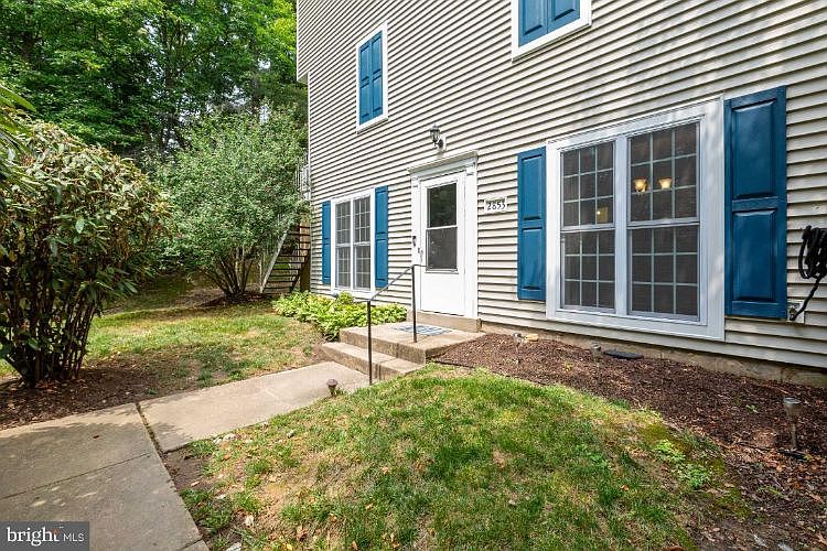 1st image of 2853 Burgundy Pl