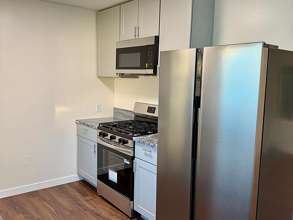 Fridge, Stove, Microwave