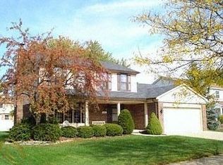 43612 Oakbrook Rd, Canton, MI 48187
