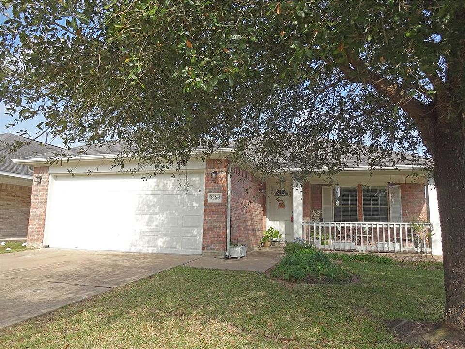 1st image of 19706 River Pointe Ln