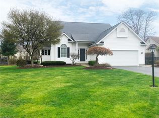 2112 Celestial Dr NE, Warren, OH