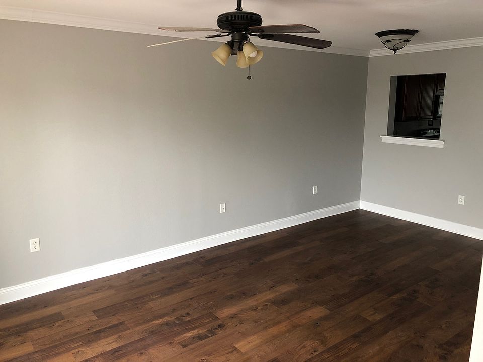 1st image of 1726 W Gordon St #B10